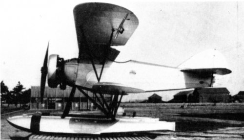 Aichi_AB-3_Single-Seat_Reconnaissance_Seaplane_1932b.jpg