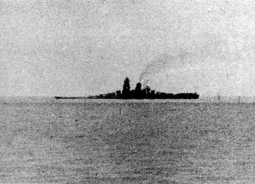 Musashi_24_Oct_1944.jpg