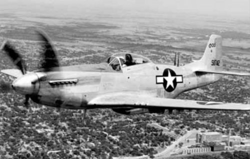 P-51D-30-NT 45-11742.jpg