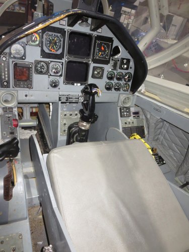 zRockwell-Ranger-2000-Rear-Cockpit-20160322.jpg