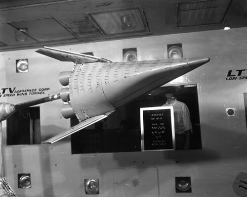 Lockheed-Star-Clipper-LTV-LSWT.jpg