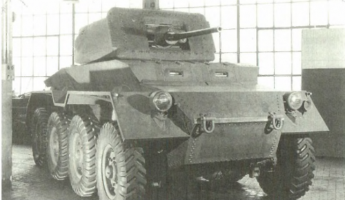 canadian wolf armoured car - k8m3zRE.png