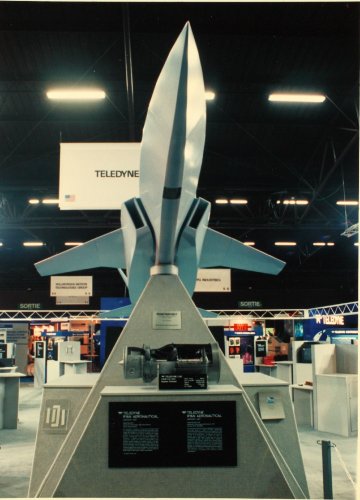 Teledyne Ryan Aeronautical Penetrator UAV (1995).jpg