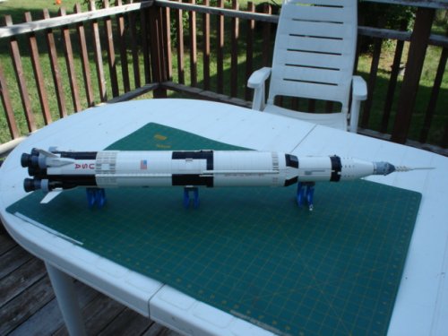Lego Saturn V (1).JPG