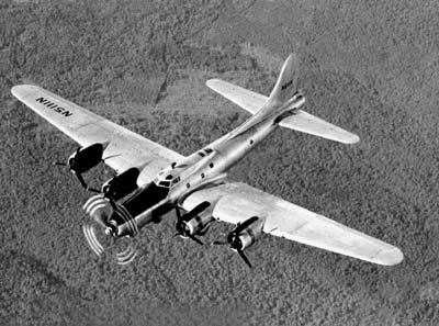 5 engined B-17.jpg