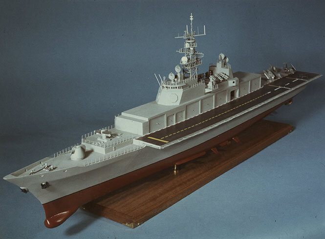 Official model of Reuven Leopold's proposed Strike Criuser Mark II design to USN.jpg