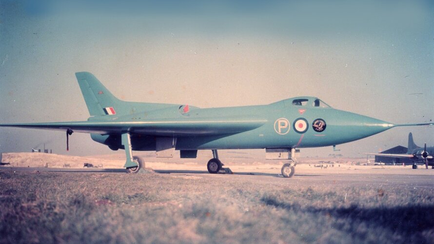Avro 707B (VX790) rare colour view.jpg