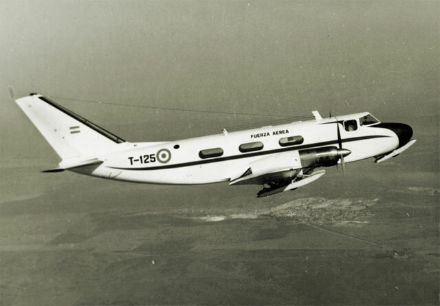 IA 50 T-125 with skies.jpg