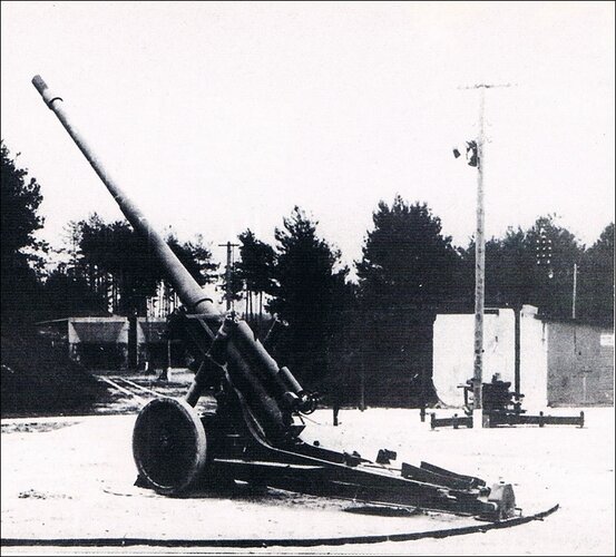 155 mm wz.1940 (b).jpg