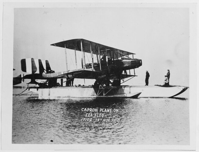 11-10907085-u.s.-navy-procured-19-caproni-ca-44-for-use-by-the-northern-bombing-group.-the-ai...jpeg
