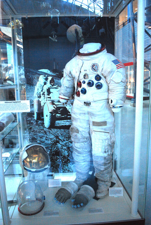 Apollo 15 A7L suit.jpeg