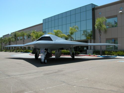 NG X-47B-1.jpg