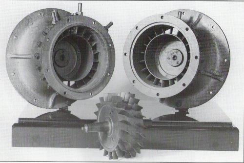 RAE-Griffith compressor-turbine-4 inch diam.jpg