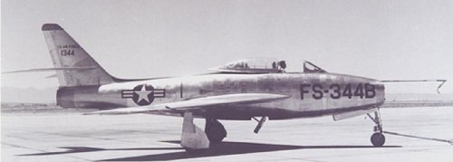 YF-84F prototype 51-1344.jpg