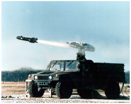hummer with rockwell hellfire launcher_02.jpg