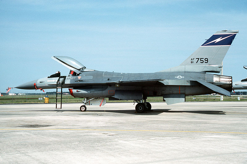 800px-F-16A_125th_FIG_at_Wright-Patterson_AFB_1987.JPEG