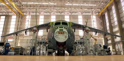 KC-390 + wings - 23.9.14.jpg