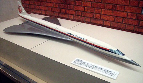 JAL CONCORDE MODEL 2.jpg