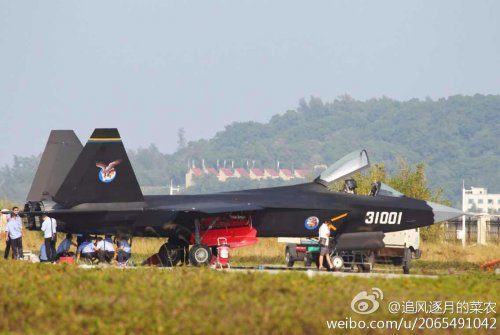 J-31 in Zhuhai - 1.11.14 - 1.jpg