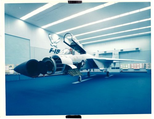 MDD_F-15_mockup_Blue_room_Scan1203.jpg