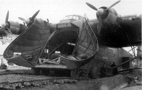 messerschmitt-me-323-gigant-transport-04.png