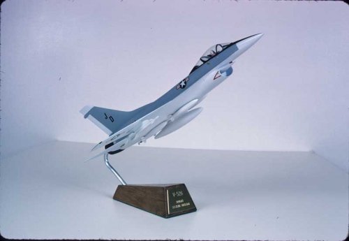 V-526-Concept-Model-Right-Turn-VAHF.jpg