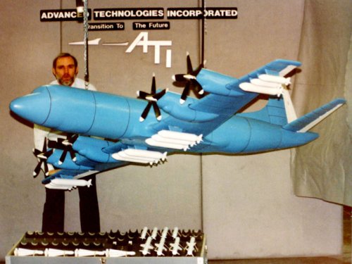 bomber-dynamic-scale-model.jpg