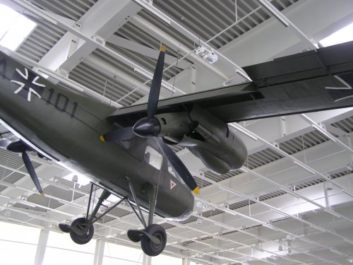 Dorniermuseum Friedrichshafen 2010 (1087).JPG
