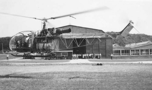 Carl Bode flog die SM 67 bei ihrem ersten offiziellen Flug am 7. Juli 1959.jpg