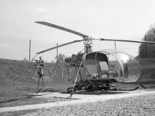 Der erste Prototyp der SM 67 im Sommer 1959 auf dem Prüfstand.jpg