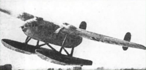 Maquette de l'Arado 232 A muni de flotteurs.jpg