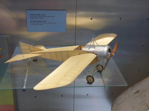 Eugen_Čihák_Rapid_1912_Monoplane_(P1000497)_Model.JPG