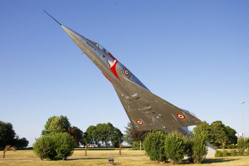 Mirage IIIT gate guard.jpg