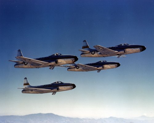 Acrojets-2-small.jpg