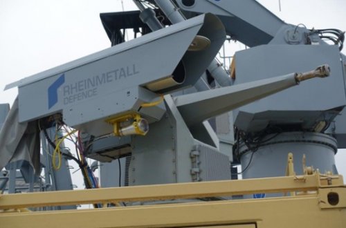 Rheinmetall Laser At Sea.jpg