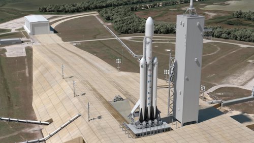 Falcon Heavy At Pad 39A.jpg