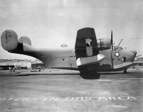 XP4Y-1_01.jpg