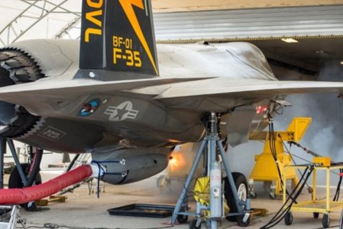 F-35B_BF-01_gun_pod_live_test_firing_Pax_River_July_2016.jpg