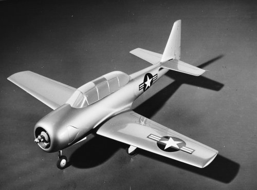 Bell Aircraft Trainer Proposal - Model D-67 - 12-19-1947_07.jpg