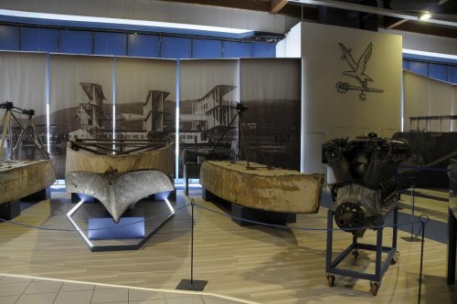 Museo_dell'Aeronautica_Gianni_Caproni_Ca_60_(1).jpg