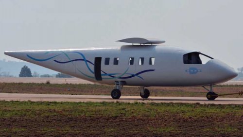 An-aircraft-for-Africa-_AAD16D1_-MAIN.jpg