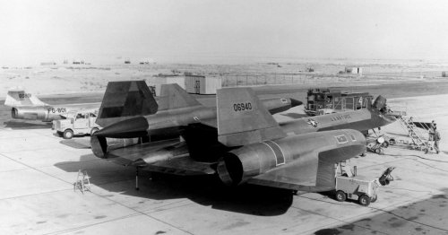 Sr-71+d21.jpg