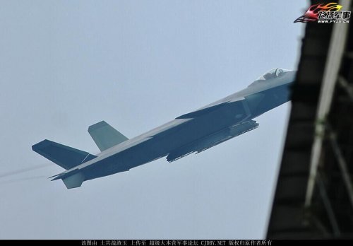 J-20A LRIP grey - 14.10.16 weapons bay open - 1.jpg