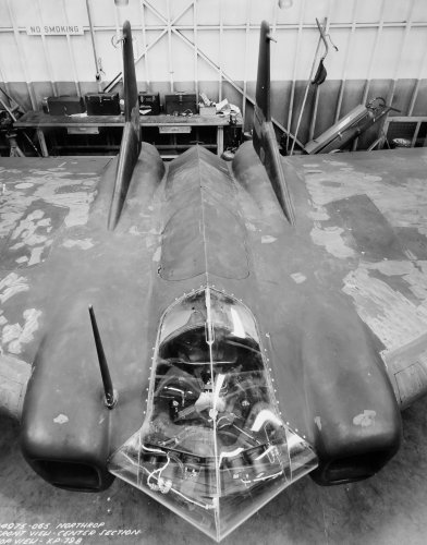 XP-79_Cockpit_F.jpg