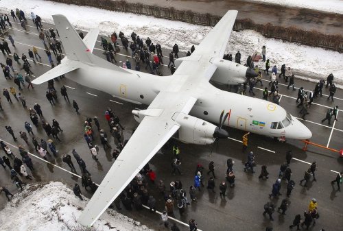 Antonov An132.JPG
