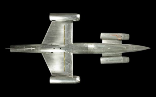 Wind_tunnel_model_Heinkel_VJ101-A6_05.jpg