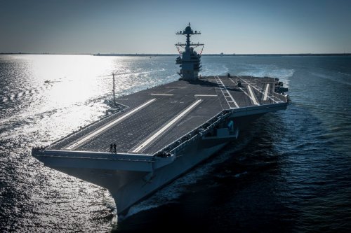 064CVN78.jpg