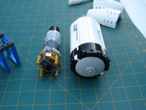 Lego Saturn V (22).JPG