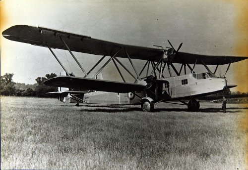 1200px-Handley_Page_H_P__43.jpg