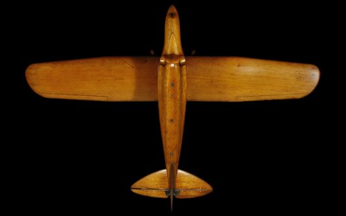 Wind_tunnel_model_Bleriot_111_03.jpg